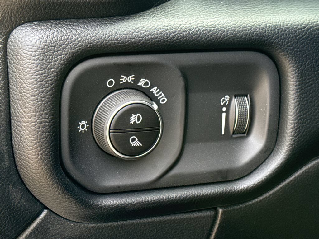 New 2026 RAM 2500 Lone Star AWD/4WD image 21