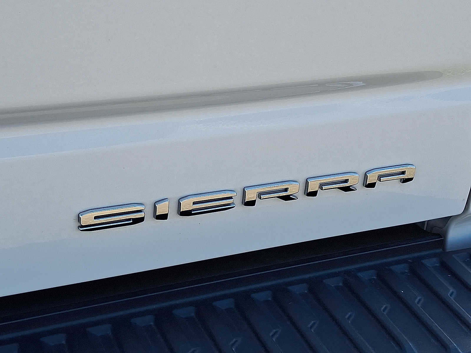 Used 2024 GMC Sierra 1500 Denali AWD/4WD image 31