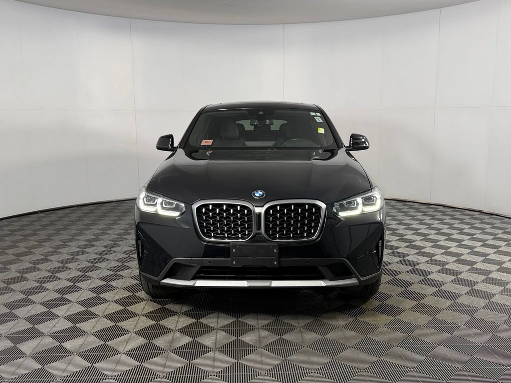 Used 2025 BMW X4 xDrive30i AWD/4WD image 10