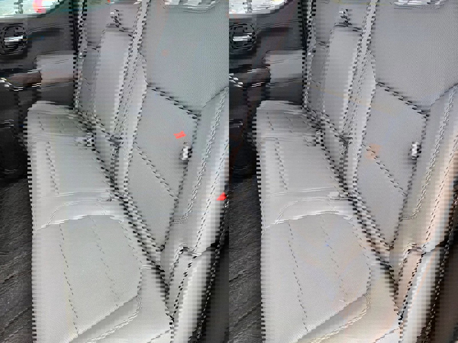 Used 2021 GMC Sierra 1500 SLT w/ SLT Premium Package image 26