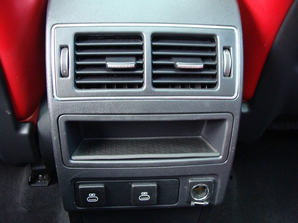 Used 2021 Jaguar F-PACE R-Dynamic S image 35