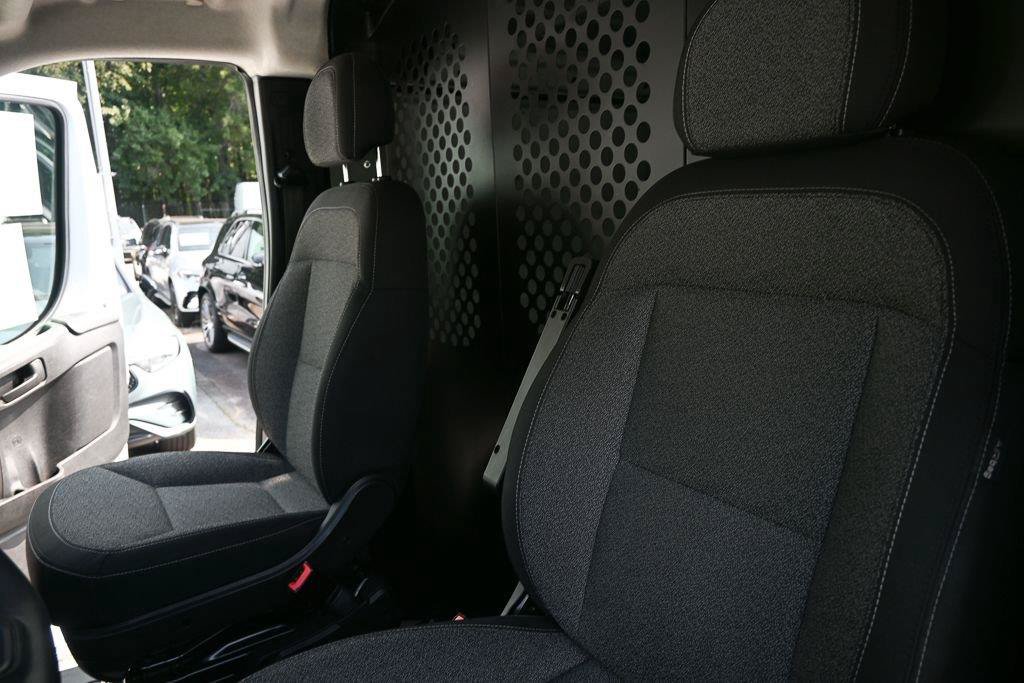 Used 2025 RAM ProMaster 2500 w/ U-Haul Equipment Group FWD image 6