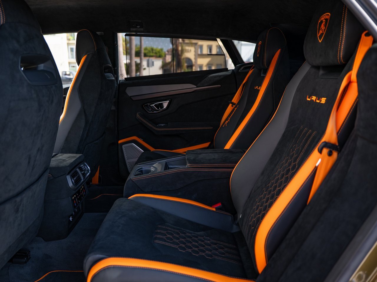 Used 2023 Lamborghini Urus Performante image 6