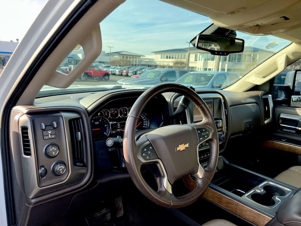 Used 2015 Chevrolet Silverado 3500 LTZ w/ Duramax Plus Package image 10