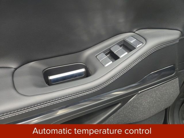 New 2025 Lincoln Navigator Reserve w/ Jet Appearance Package image 9