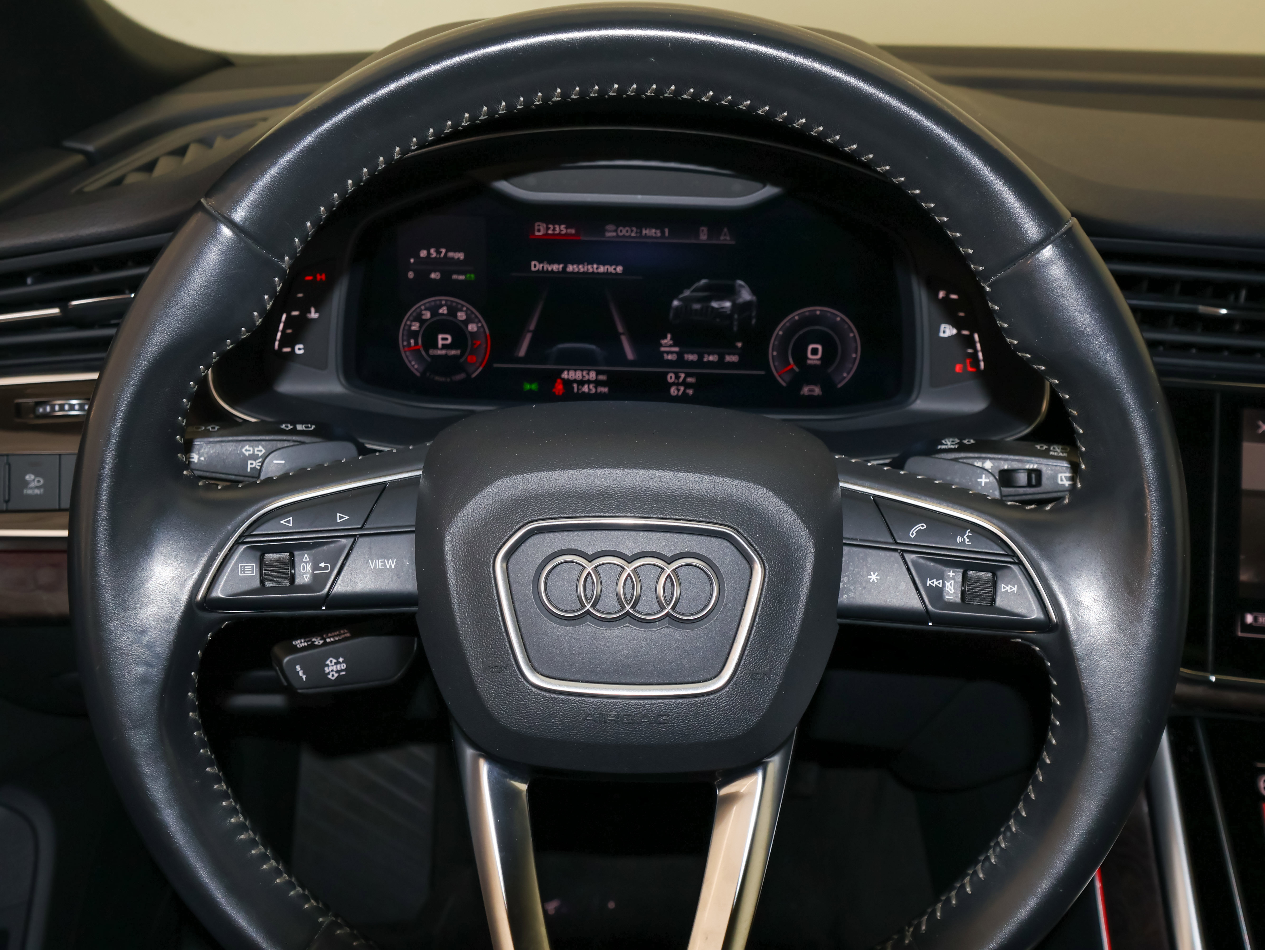 Used 2020 Audi Q8 Premium Plus w/ Premium Plus Package AWD/4WD image 33