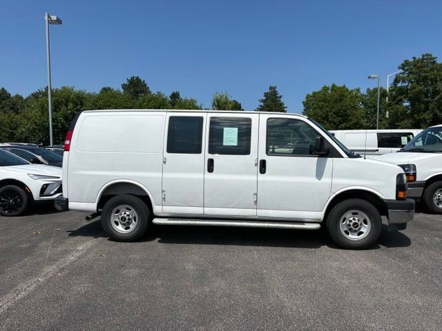 Used 2025 GMC Savana 2500 w/ Driver Convenience Package RWD image 9