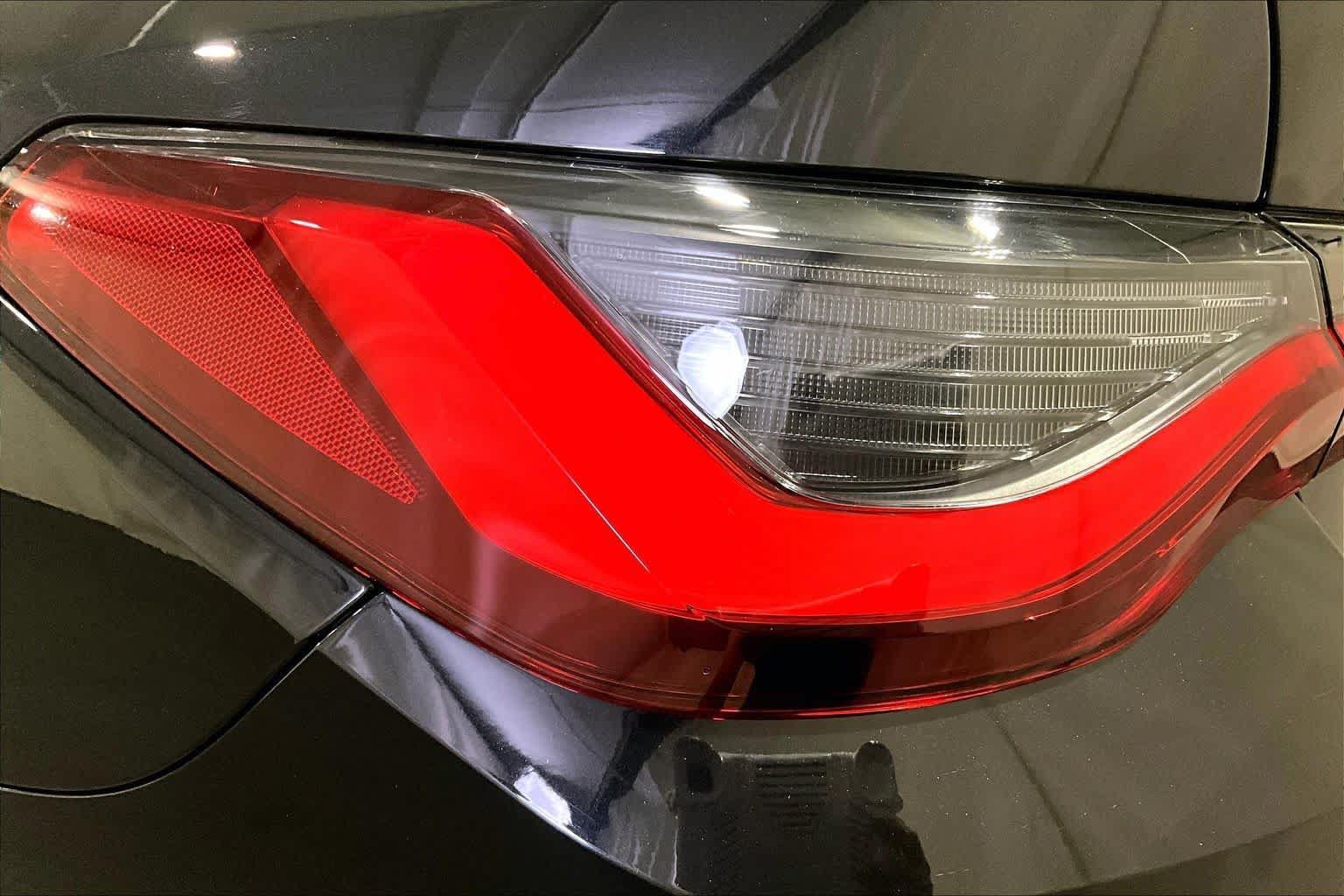Certified 2024 BMW i4 eDrive40 w/ M Sport Package RWD image 27