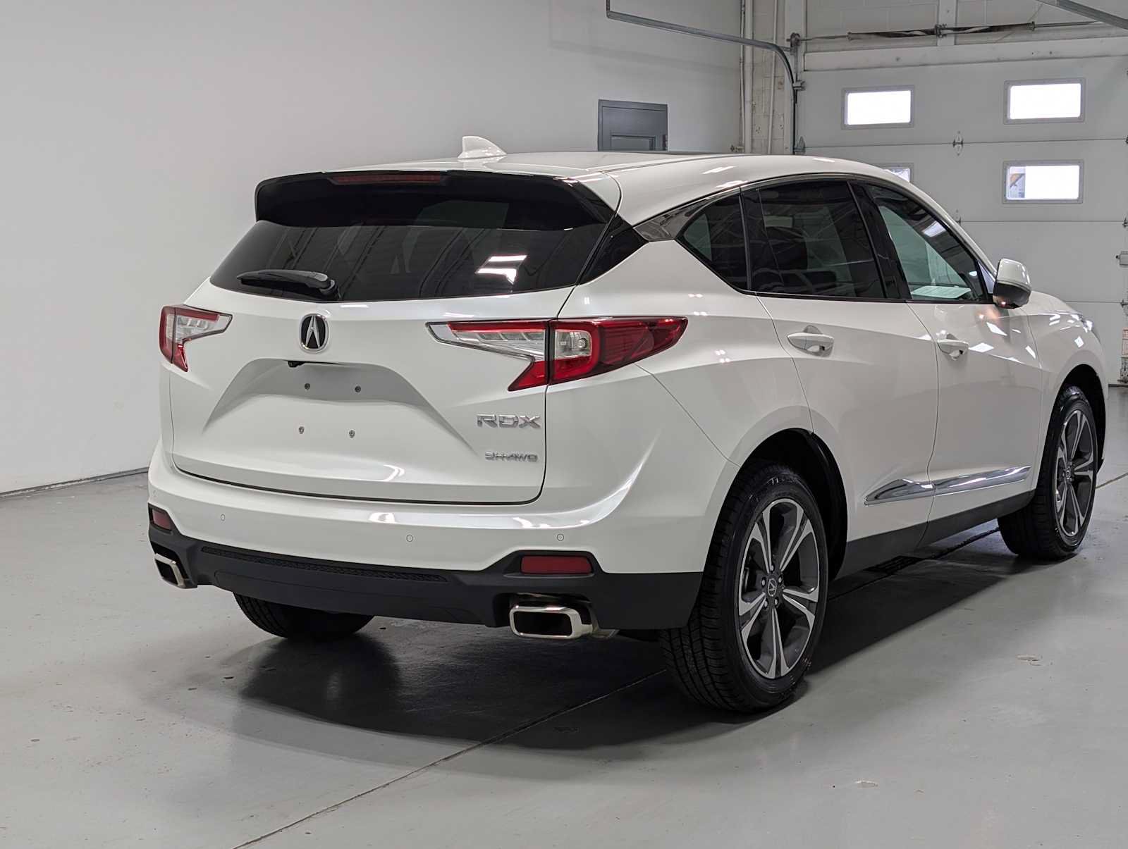 Certified 2024 Acura RDX w/ Advance Package AWD/4WD image 8