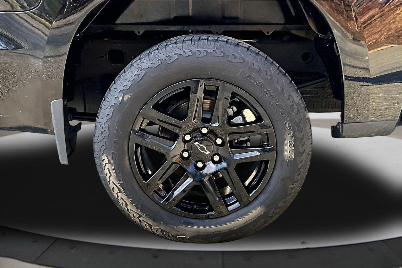 Used 2024 Chevrolet Silverado 1500 RST image 34