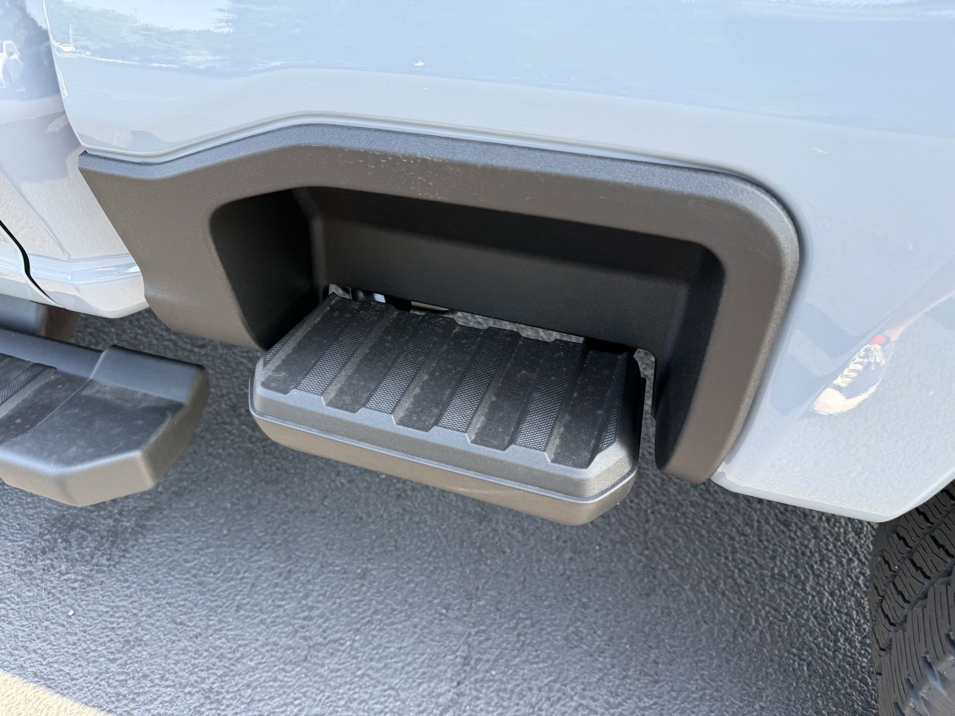 New 2025 Ford F250 Lariat w/ Lariat Ultimate Package image 23