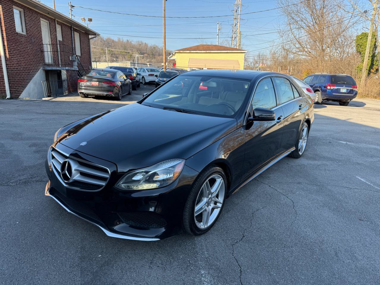 Used 2014 Mercedes-Benz E 350 4MATIC Sedan image 8