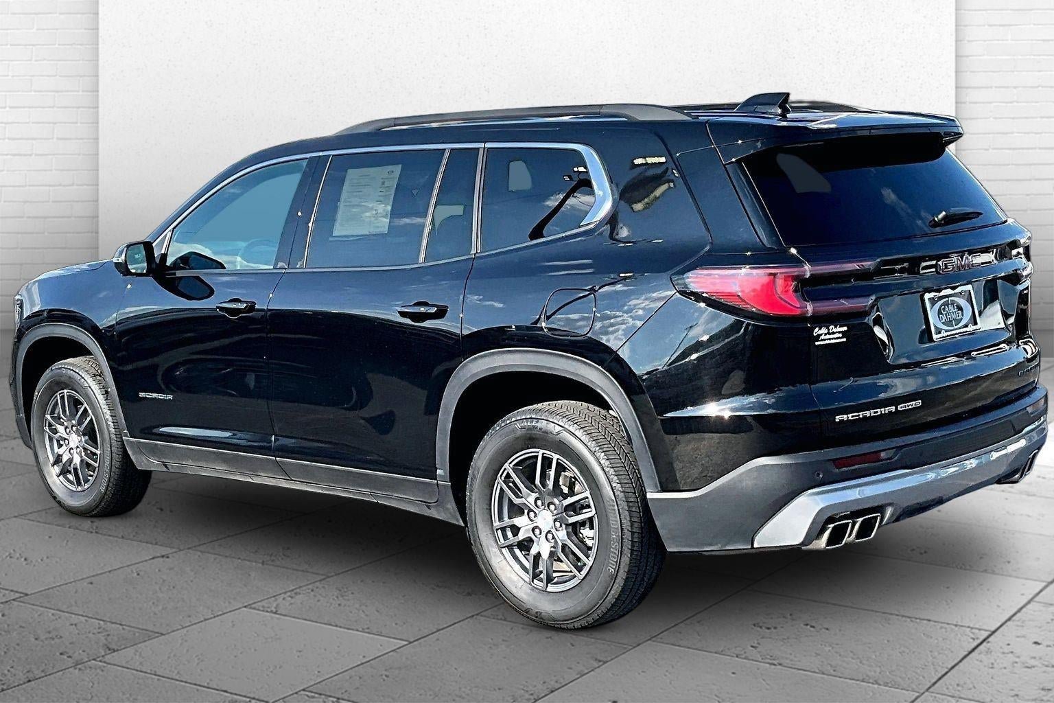 Used 2025 GMC Acadia Elevation AWD/4WD image 11
