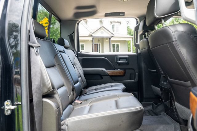Used 2018 Chevrolet Silverado 2500 High Country w/ Duramax Plus Package AWD/4WD image 44