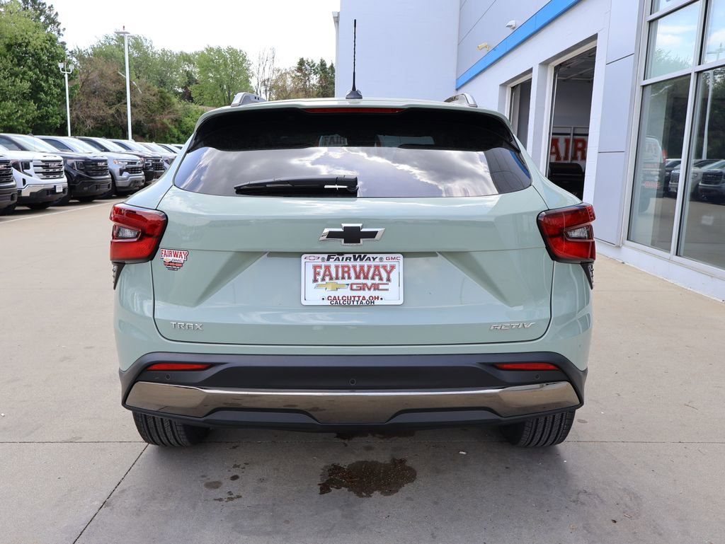 New 2026 Chevrolet Trax ACTIV w/ Driver Confidence Package FWD image 9