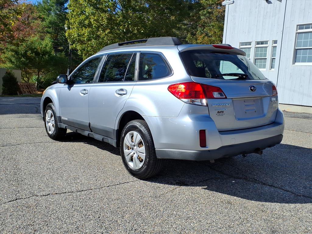 Used 2012 Subaru Outback 2.5i image 6