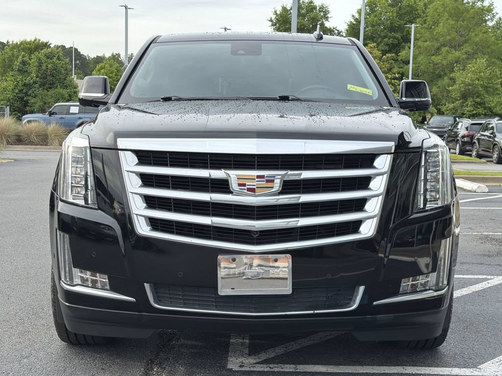 Used 2020 Cadillac Escalade Luxury AWD/4WD image 8