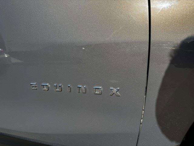 Used 2018 Chevrolet Equinox LT FWD image 10