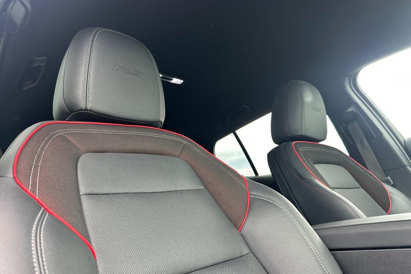 Certified 2024 Chevrolet Equinox EV RS image 17