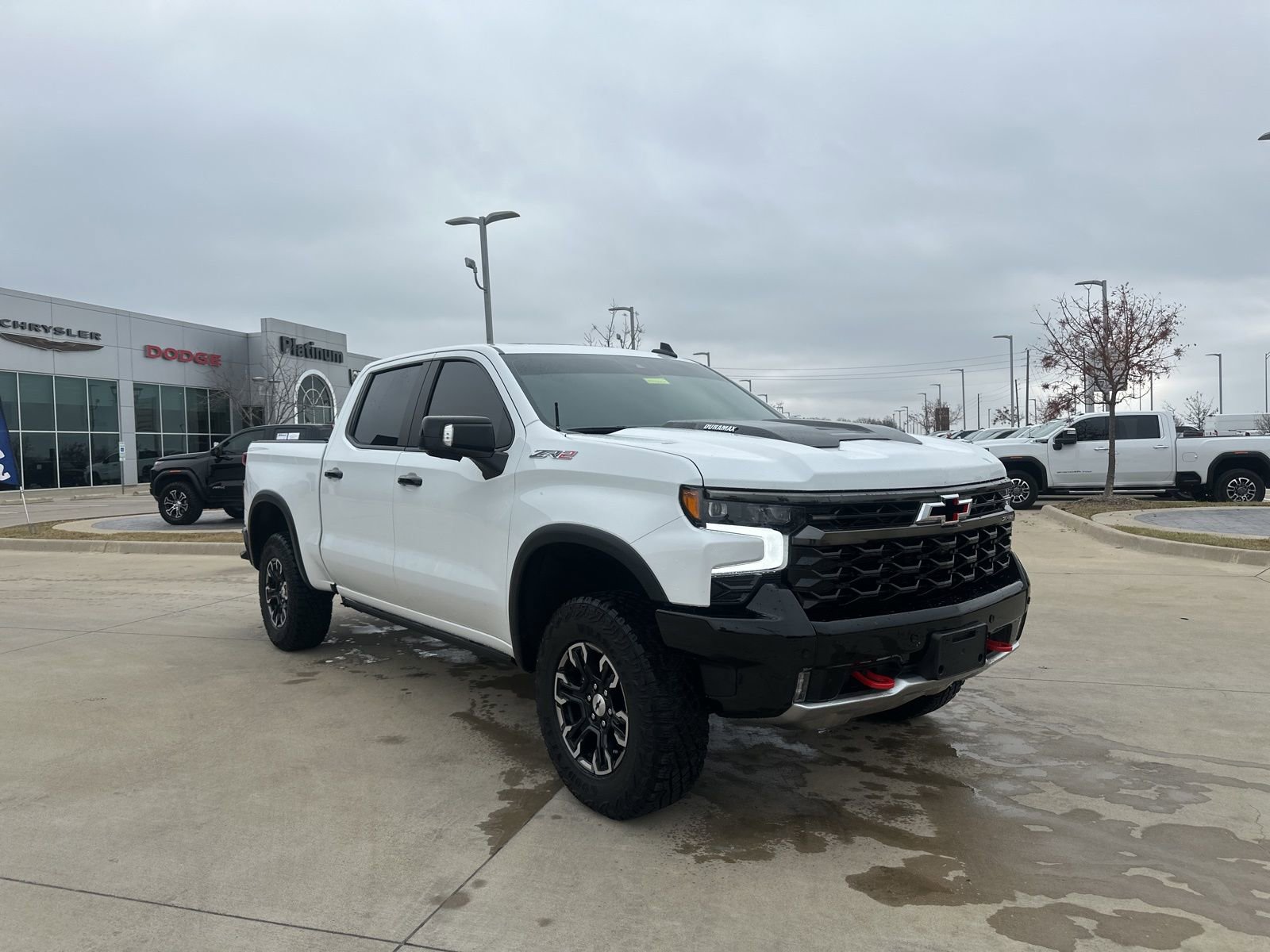 Used 2025 Chevrolet Silverado 1500 ZR2 w/ Technology Package image 8