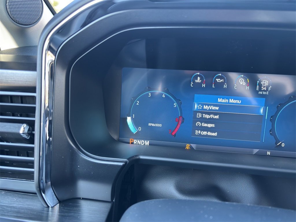 New 2026 Ford F250 Lariat w/ Chrome Package image 27