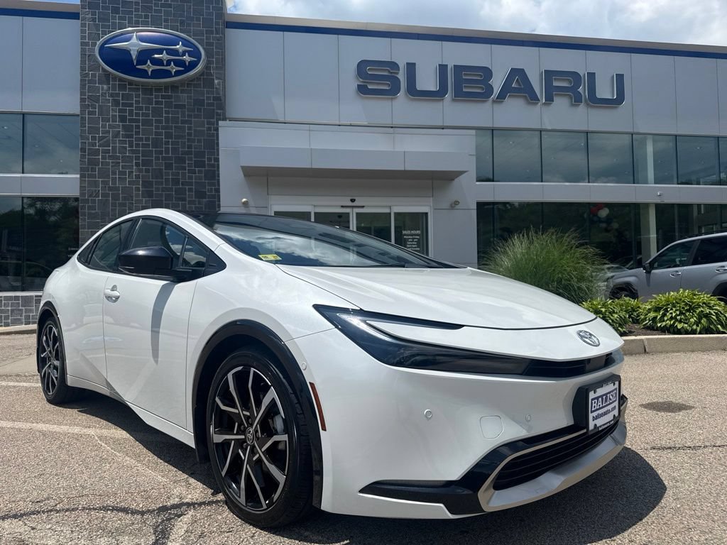 Used 2024 Toyota Prius Prime Premium w/ Advanced Technology Package FWD image 1