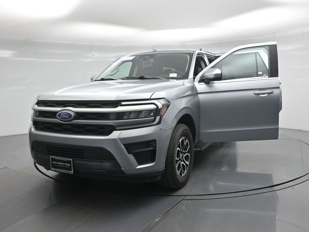 Certified 2024 Ford Expedition Max XLT image 31