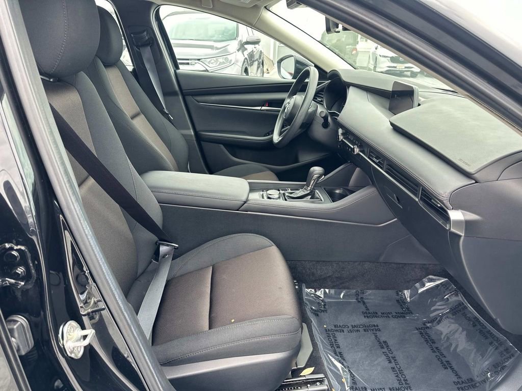 Certified 2024 MAZDA MAZDA3 s image 28
