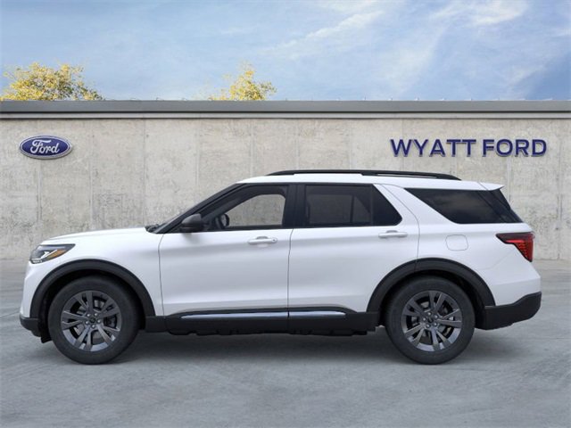 New 2025 Ford Explorer Active w/ Active Comfort Package image 3