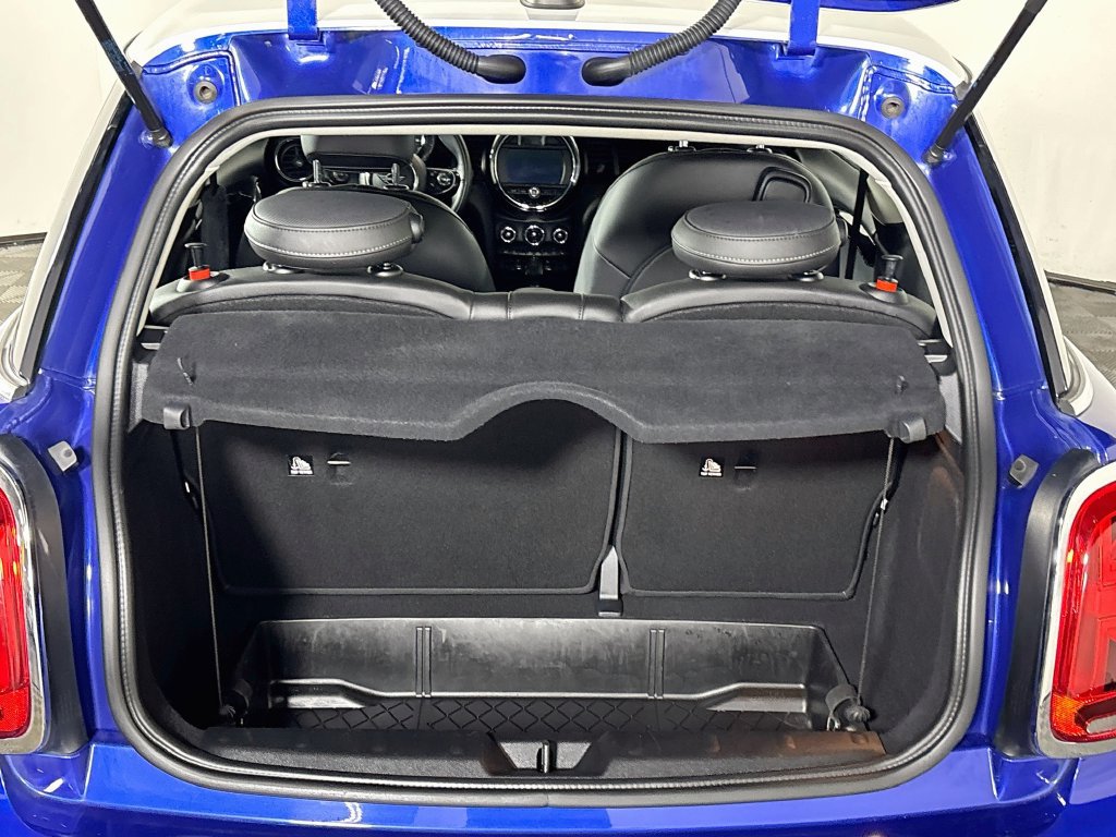 Used 2019 MINI Cooper 2-Door Hardtop w/ Premium Package FWD image 20