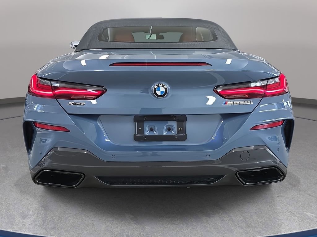 Used 2022 BMW M850i xDrive Convertible w/ Driving Assistance Package image 8