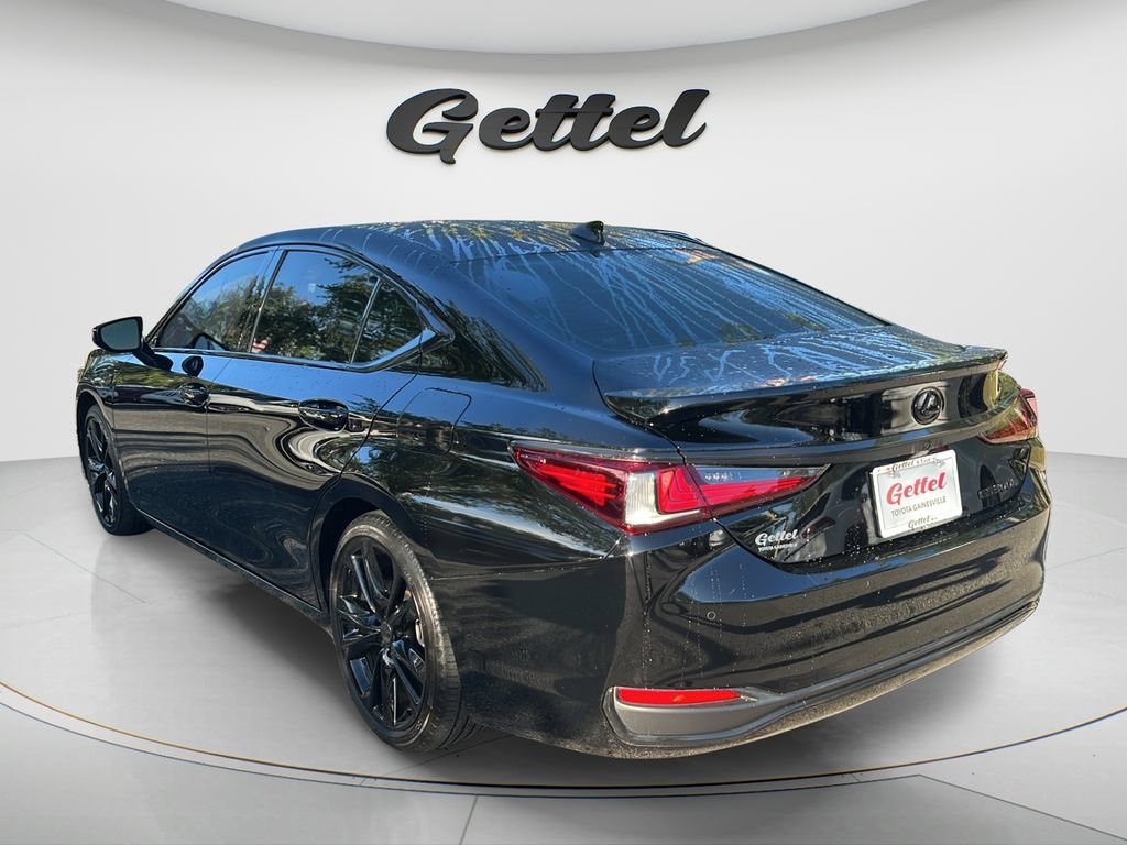 Used 2024 Lexus ES 300h F Sport w/ Accessory Package (Z2) FWD image 7
