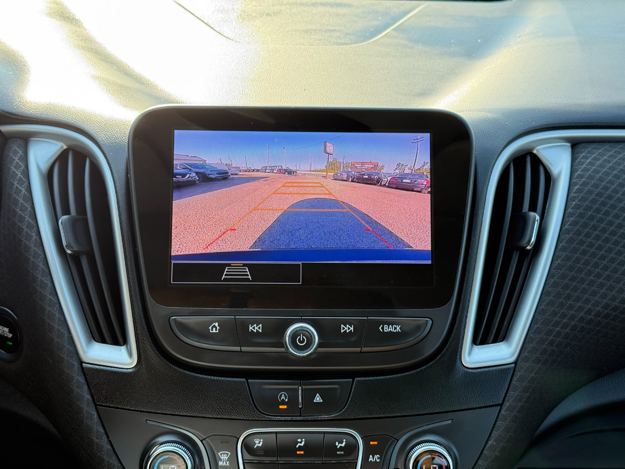 Used 2023 Chevrolet Malibu LT image 54