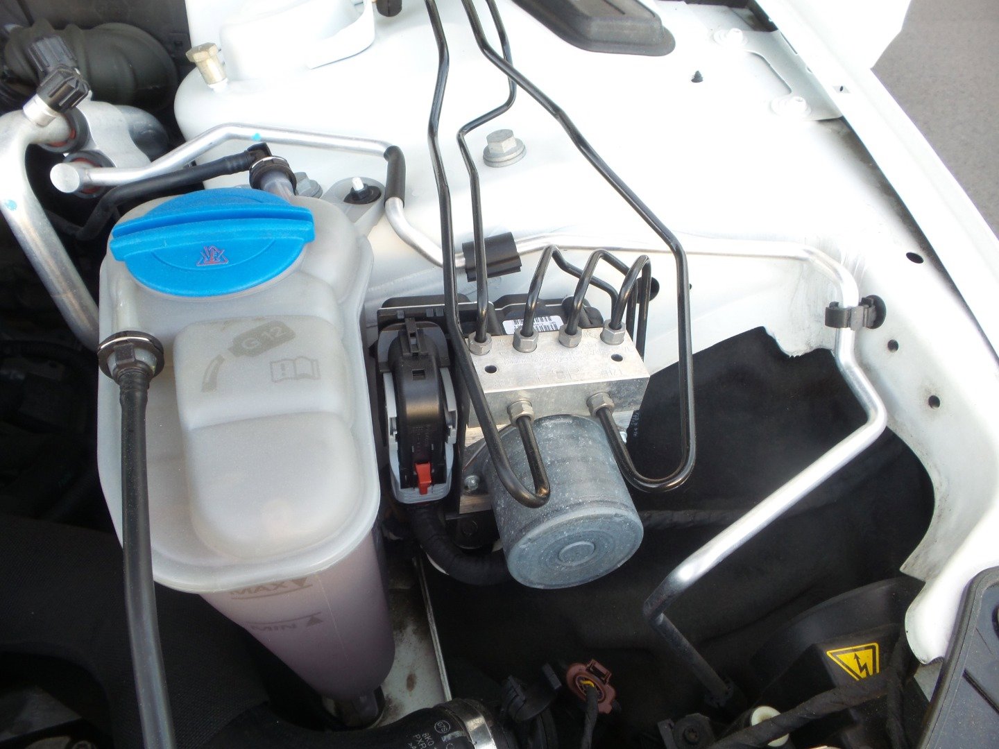 Used 2013 Audi A4 Premium Plus w/ Premium Plus Pkg image 40