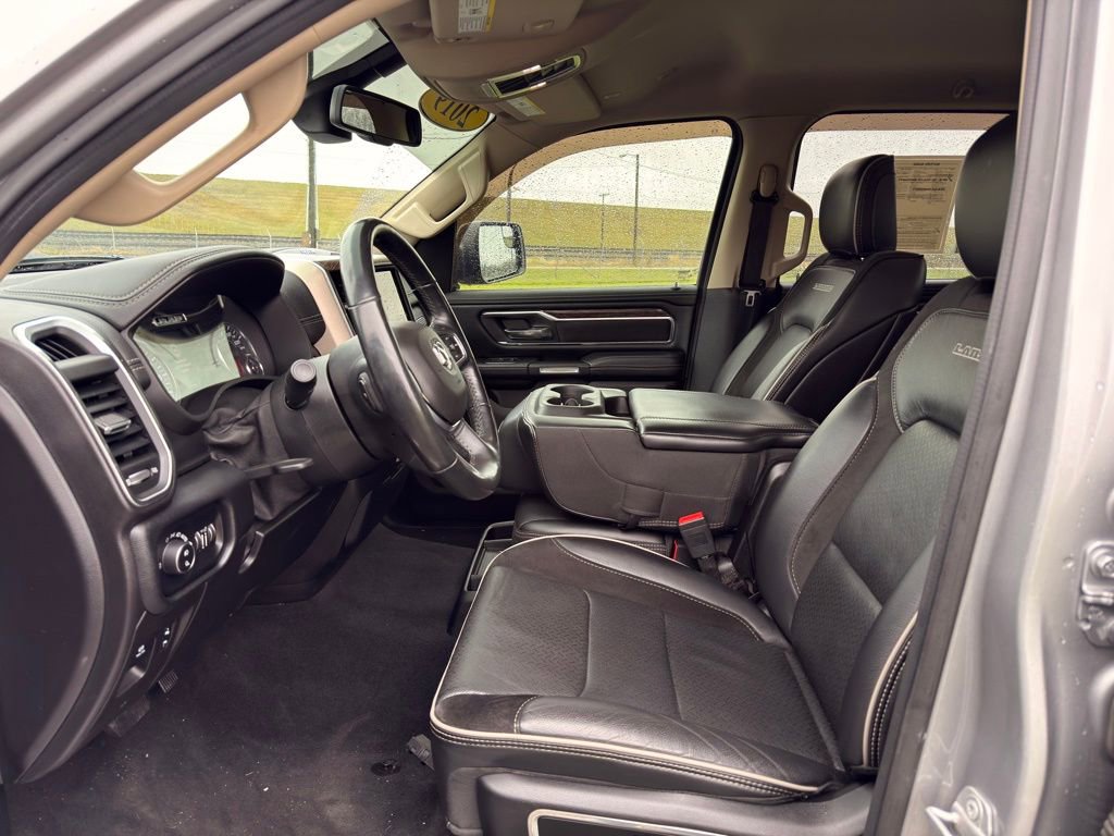 Used 2019 RAM 1500 Laramie image 15