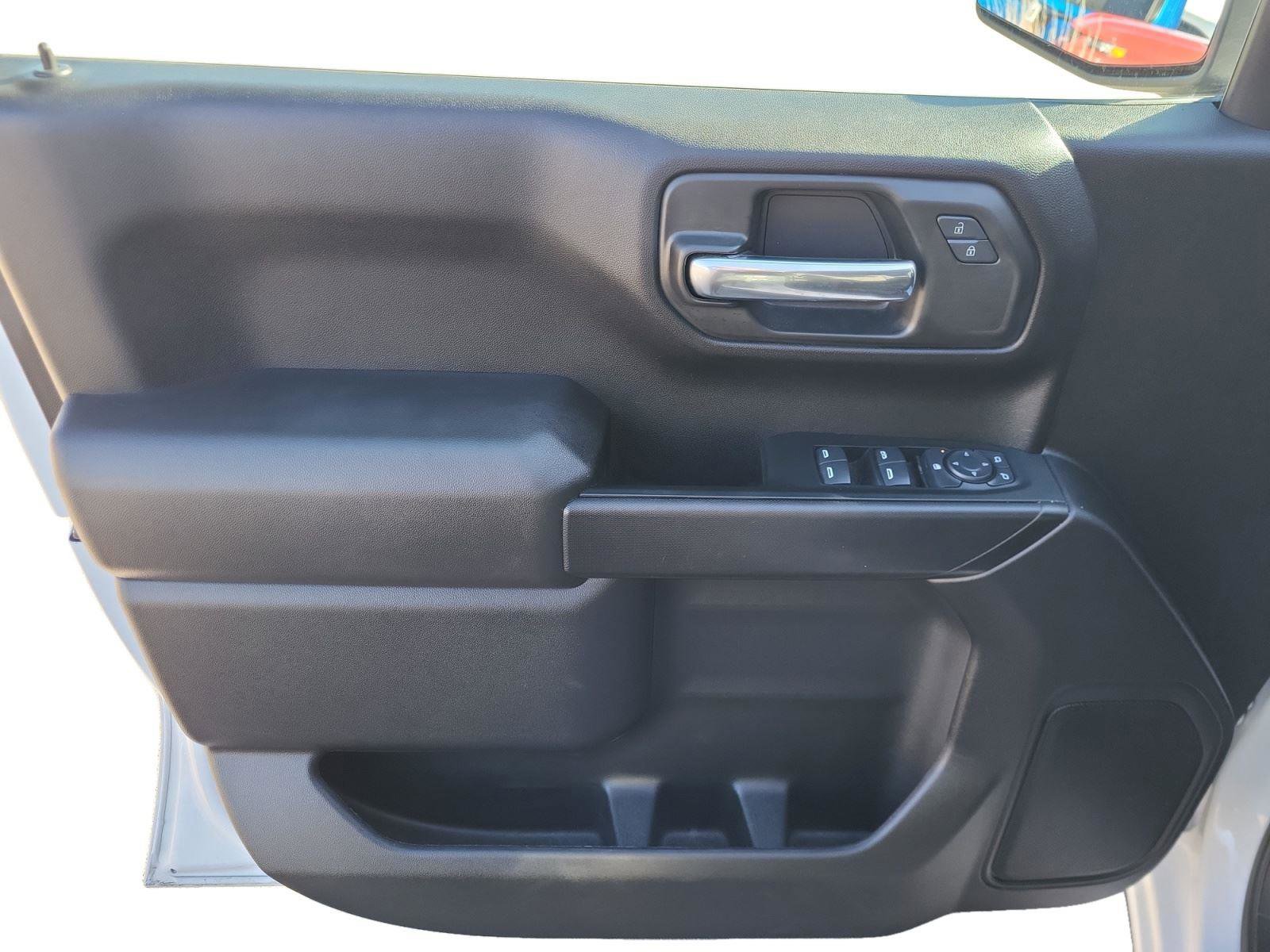 Used 2024 GMC Sierra 1500 Pro w/ Pro Value Package image 9