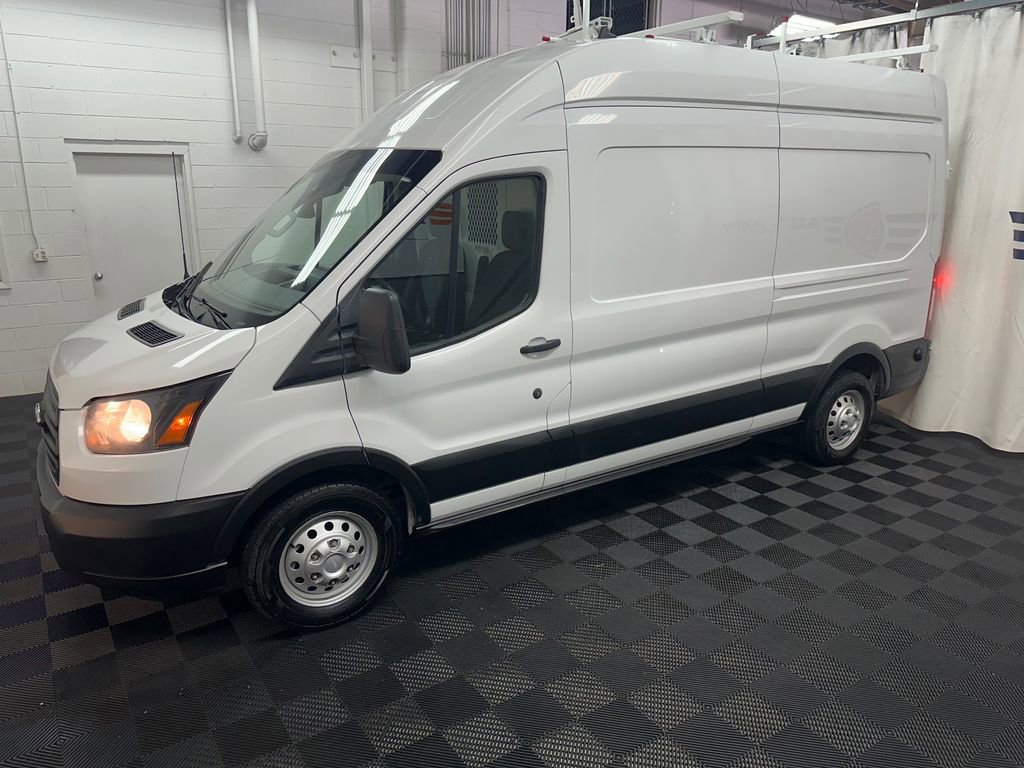 Used 2022 Ford Transit 350 148 High Roof AWD w/ Load Area Protection Package image 5