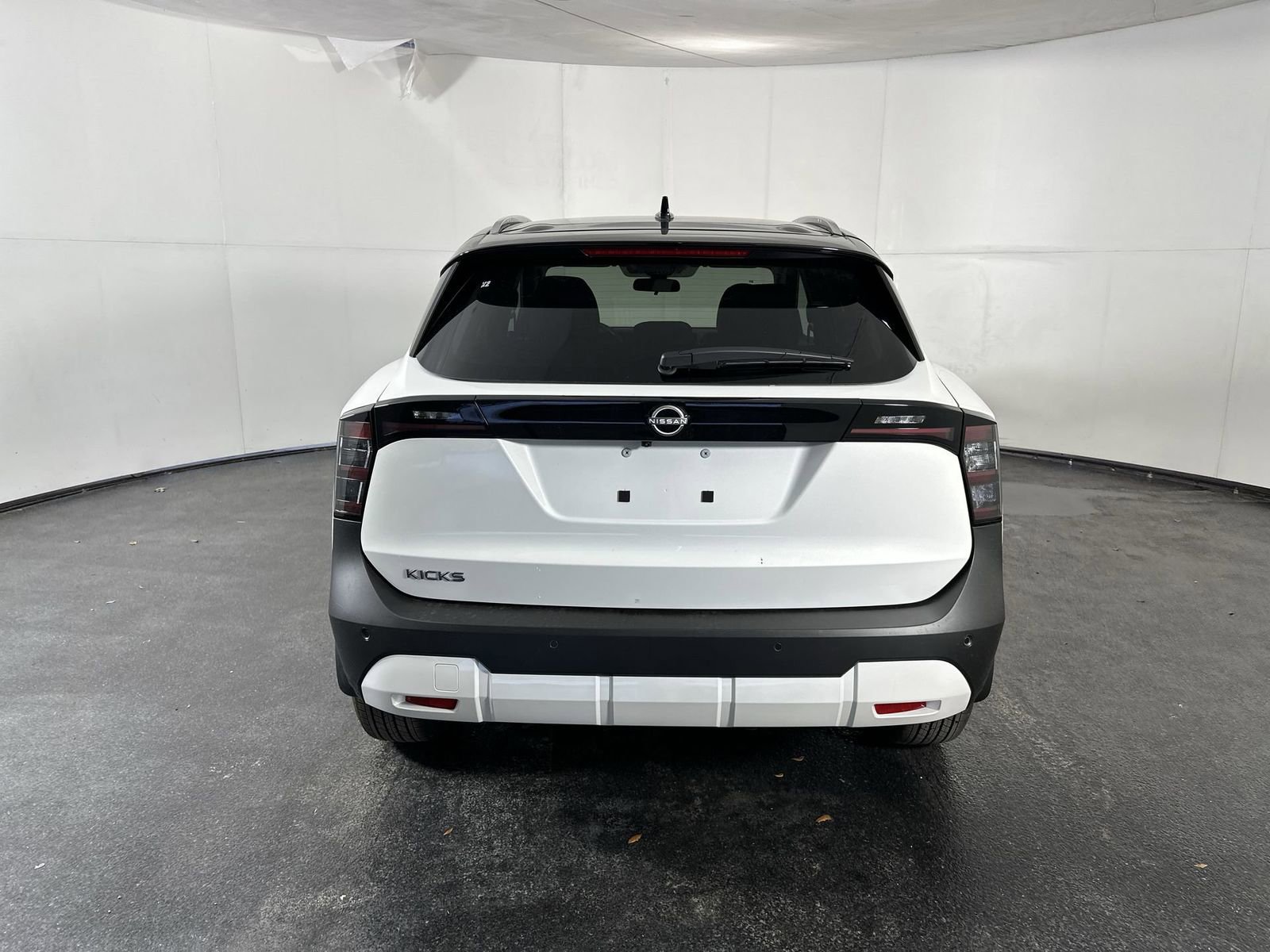 New 2026 Nissan Kicks SV FWD image 7