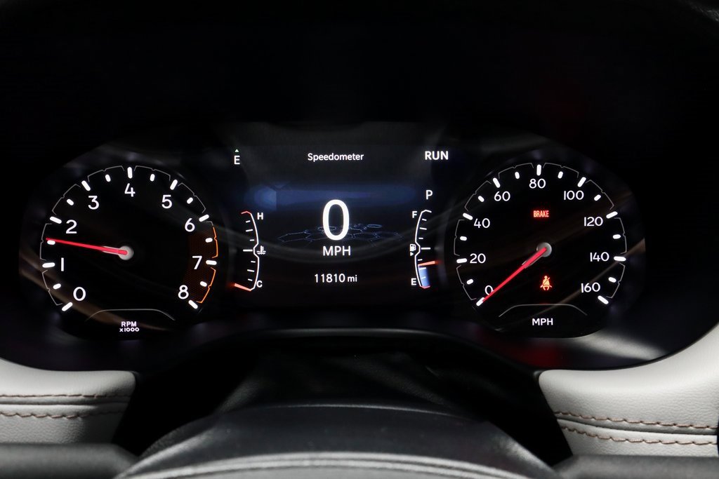 Used 2024 Jeep Compass Limited image 28