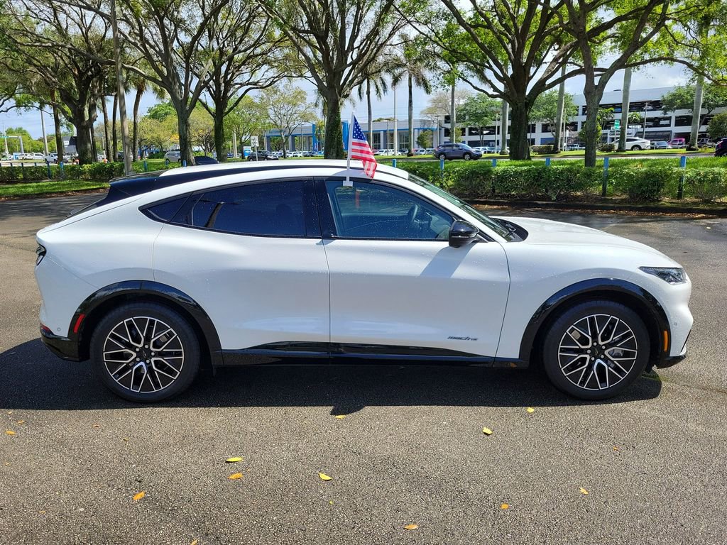 Used 2024 Ford Mustang Mach-E Premium image 8