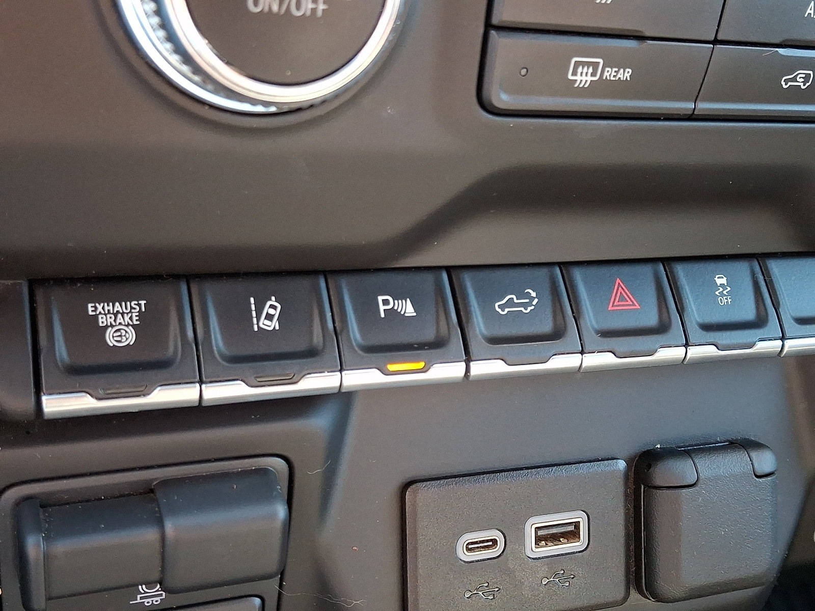 Used 2024 GMC Sierra 3500 Pro AWD/4WD image 22