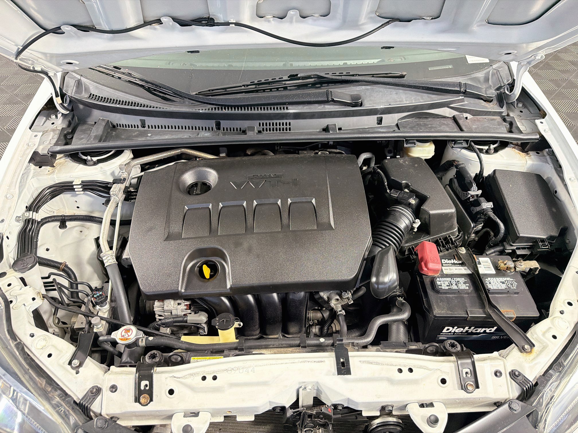 Used 2018 Toyota Corolla LE FWD image 31