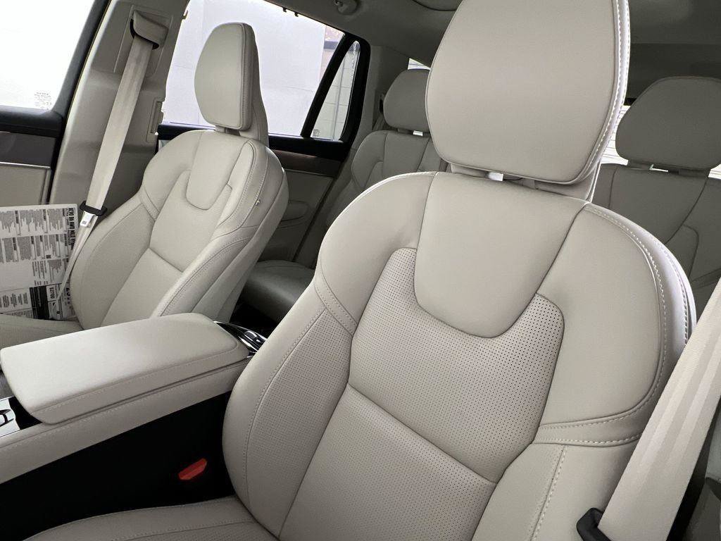 New 2026 Volvo XC90 B6 Ultra AWD/4WD image 12
