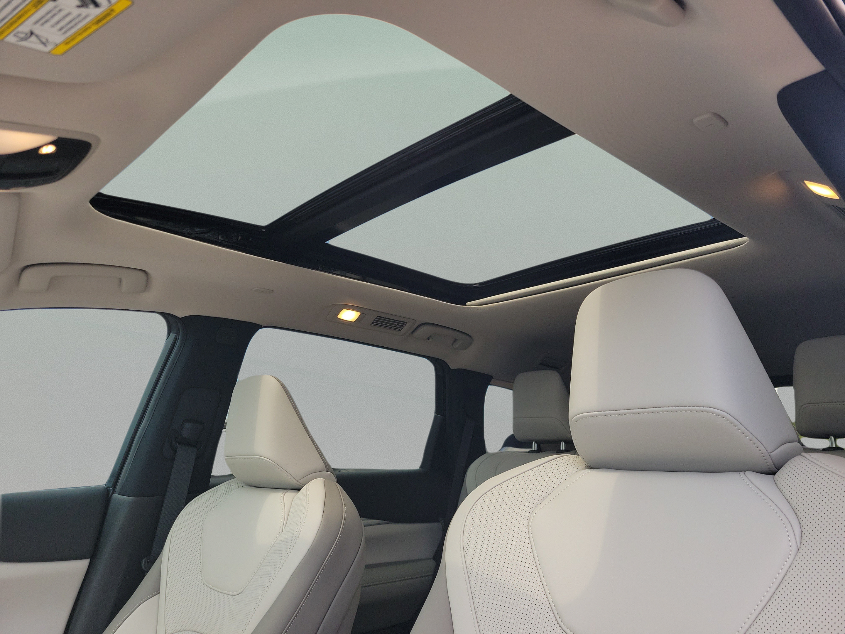 New 2027 INFINITI QX60 Luxe w/ Cargo Package FWD image 22
