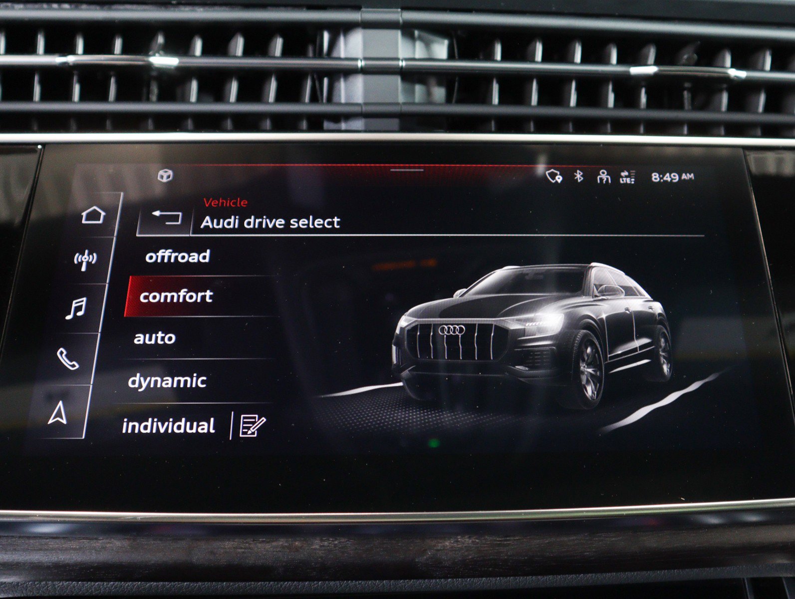 Used 2023 Audi Q8 Premium Plus w/ Premium Plus Package image 23