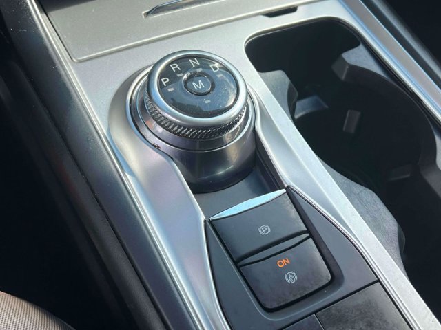 Used 2020 Ford Explorer XLT AWD/4WD image 33