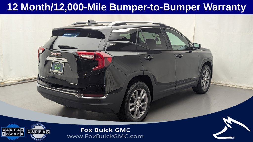 Used 2024 GMC Terrain SLT w/ LPO, Floor Liner Package AWD/4WD image 5