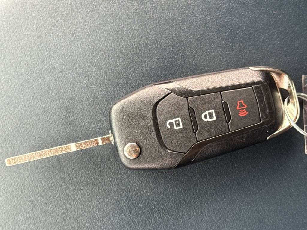 Used 2025 Ford Maverick XL FWD image 35