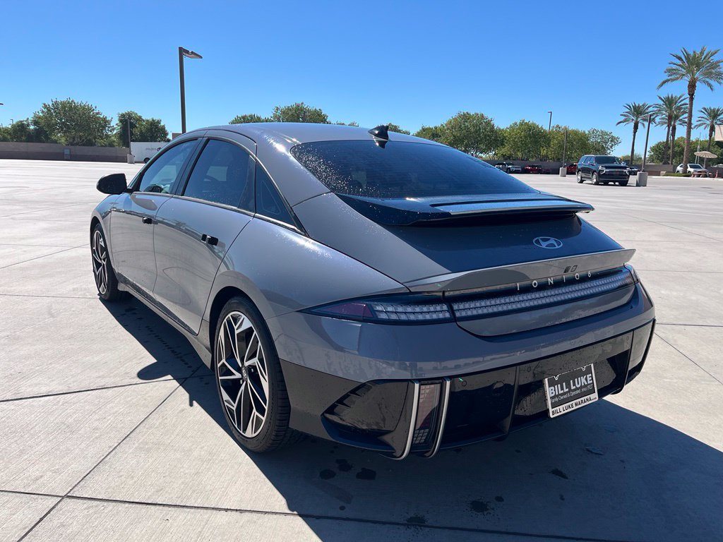 Used 2023 Hyundai Ioniq 6 SEL RWD image 8
