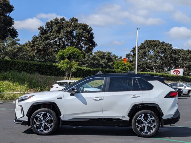Used 2024 Toyota RAV4 XSE w/ Weather Package image 9